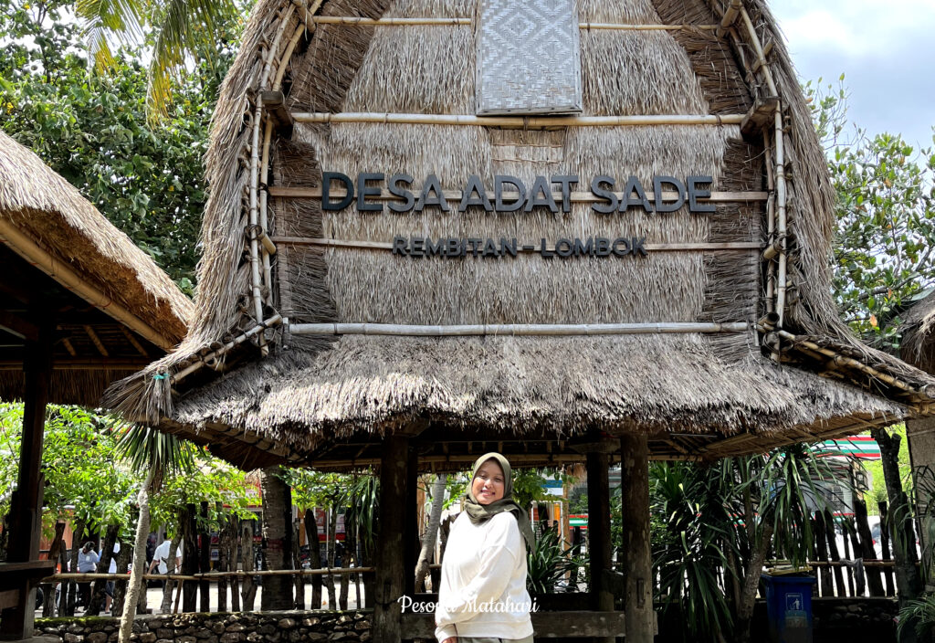 Desa Sade Lombok (Itinerary 1 hari Trip di Lombok untuk Solo traveller)